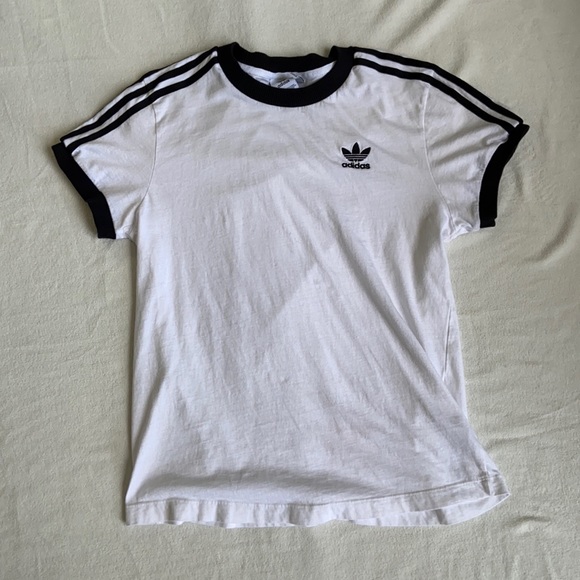 Adidas T-shirt - Picture 1 of 1